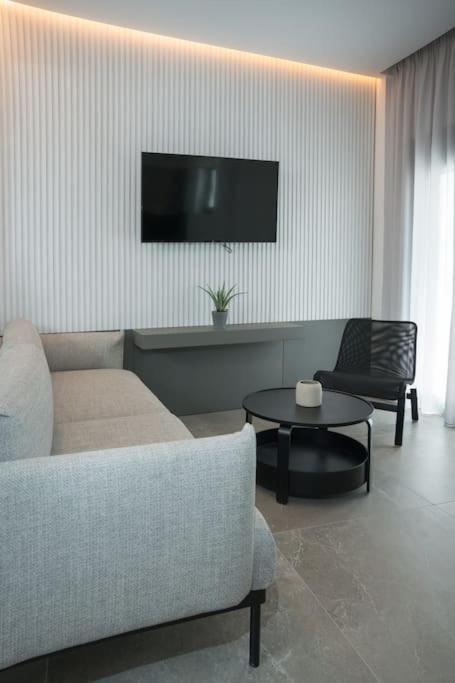 Minoas Suite The Sense Of Luxury Heraklion  Bagian luar foto