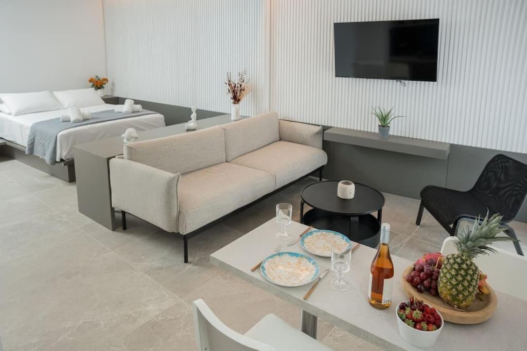 Minoas Suite The Sense Of Luxury Heraklion  Bagian luar foto