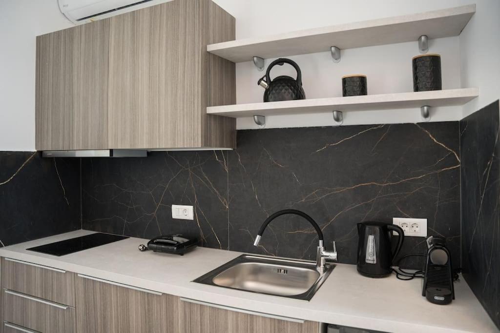 Minoas Suite The Sense Of Luxury Heraklion  Bagian luar foto